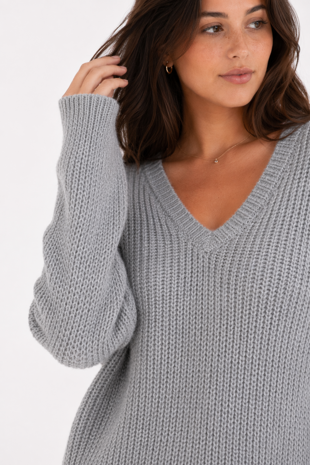 Casual Sweater for Women with a V Neck Design Gray