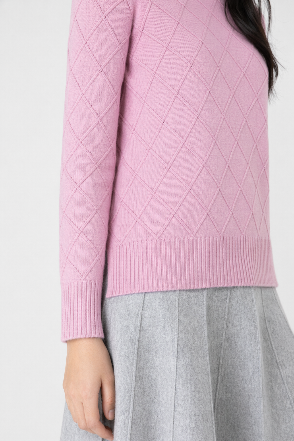 Slim-Fit Knit Top for Women with Round Neckline Pink