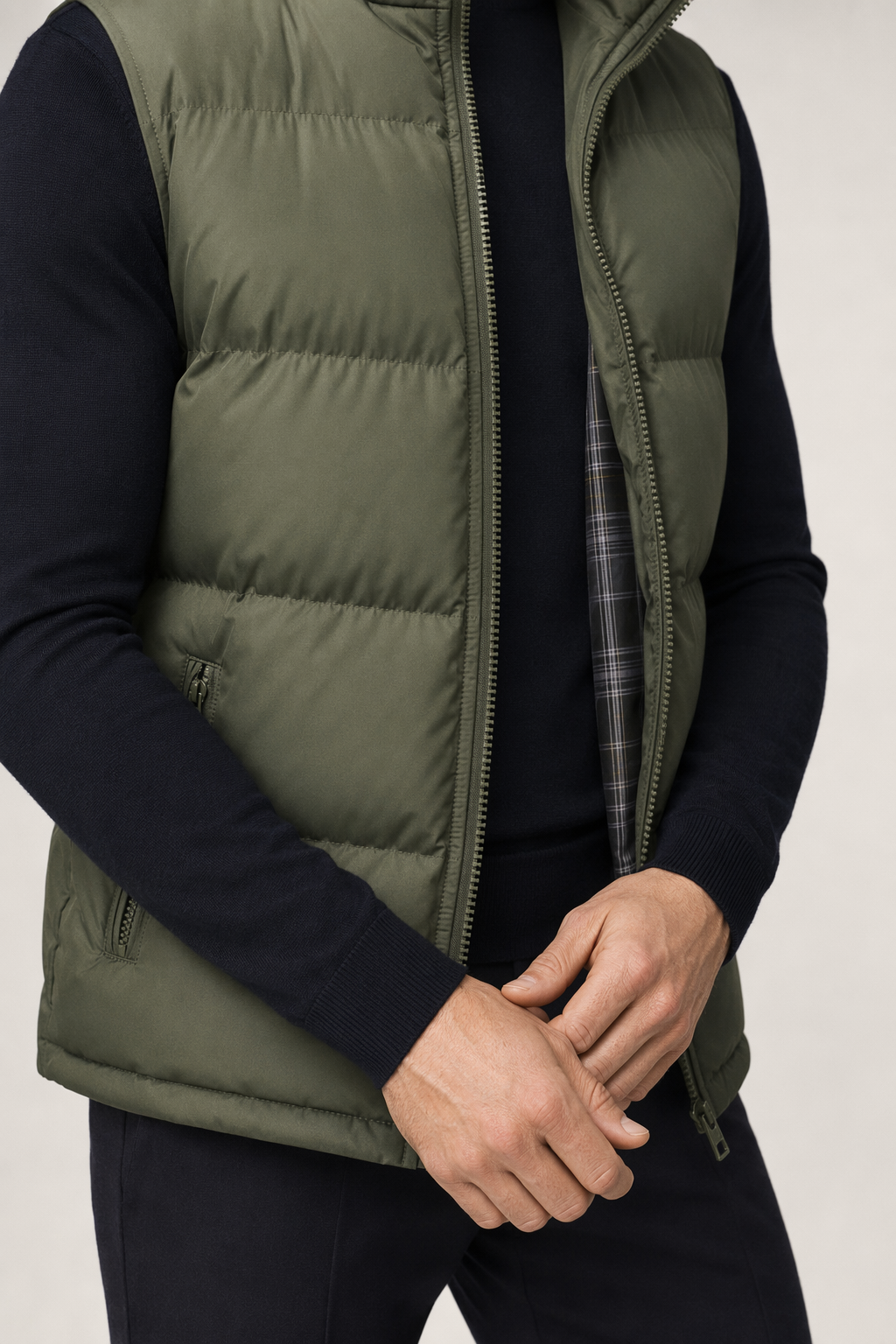 Army Green Winter Puffer Vest with Zip-Up Design for Men Default