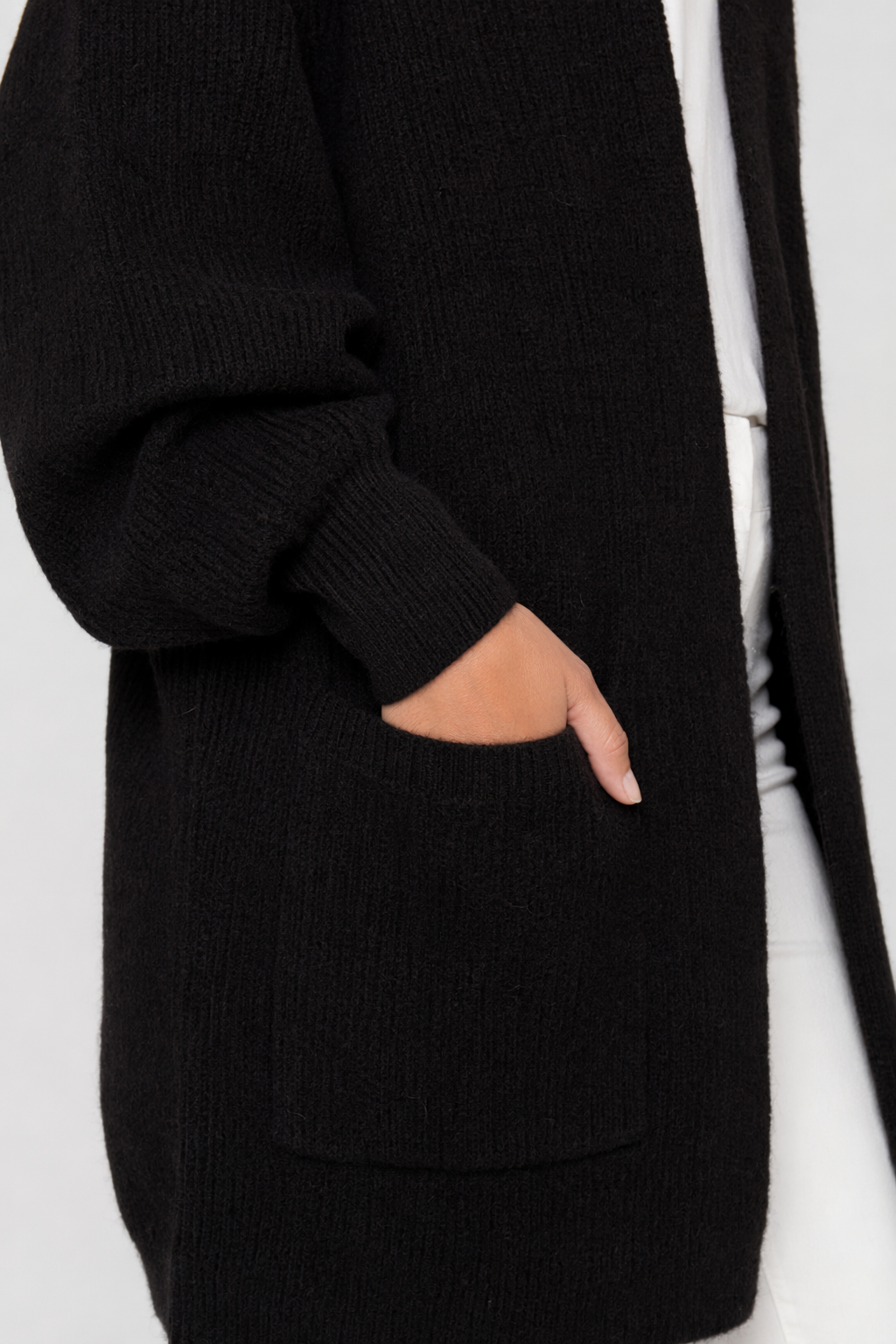 Women's Open Front Cardigan with Mid-Length and Pockets Black