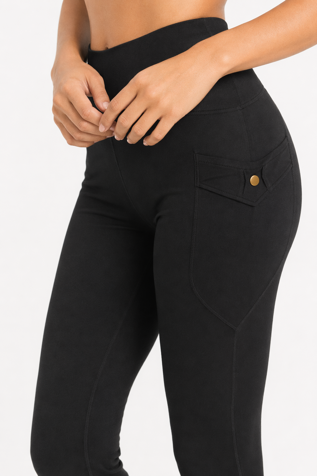 High-Waisted Yoga Leggings for Women featuring Convenient Pockets Black