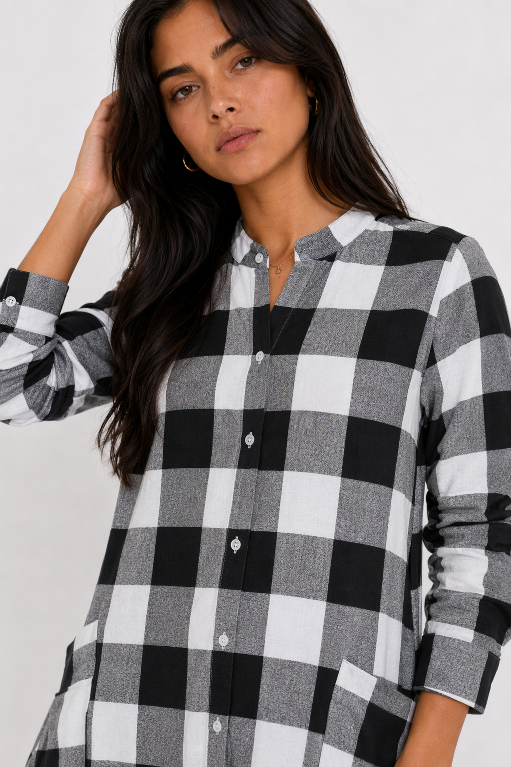 Long Checkered Women's Shirt featuring Pockets Black