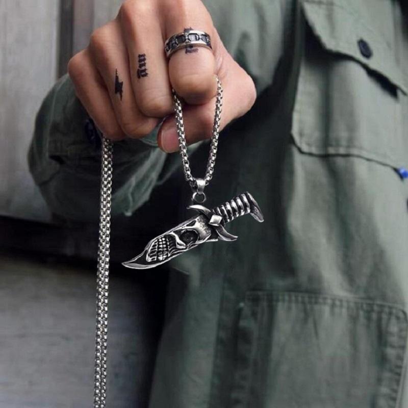 Skull Pendant Blade