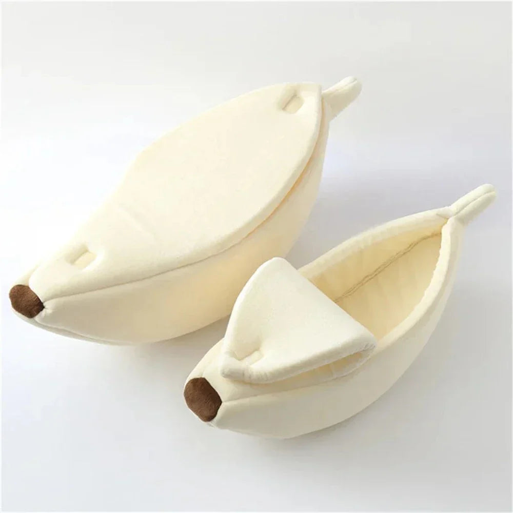 Pet Bed with a Banana Motif