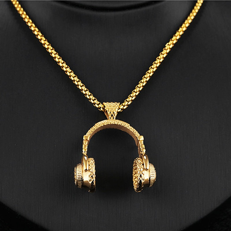 Hip Hop Necklace: A Stylish Headphone Pendant