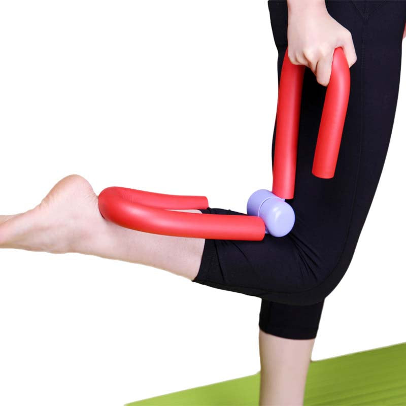Flexor: Strengthen Your Thigh and Arm Muscles with this Exercise