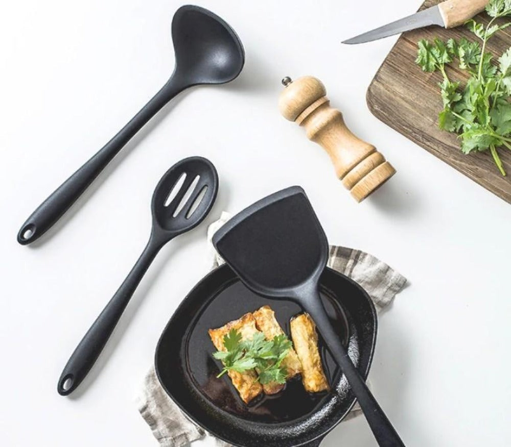 Premium Set of 10 Heat Resistant Non-Stick Silicone Cooking Utensils