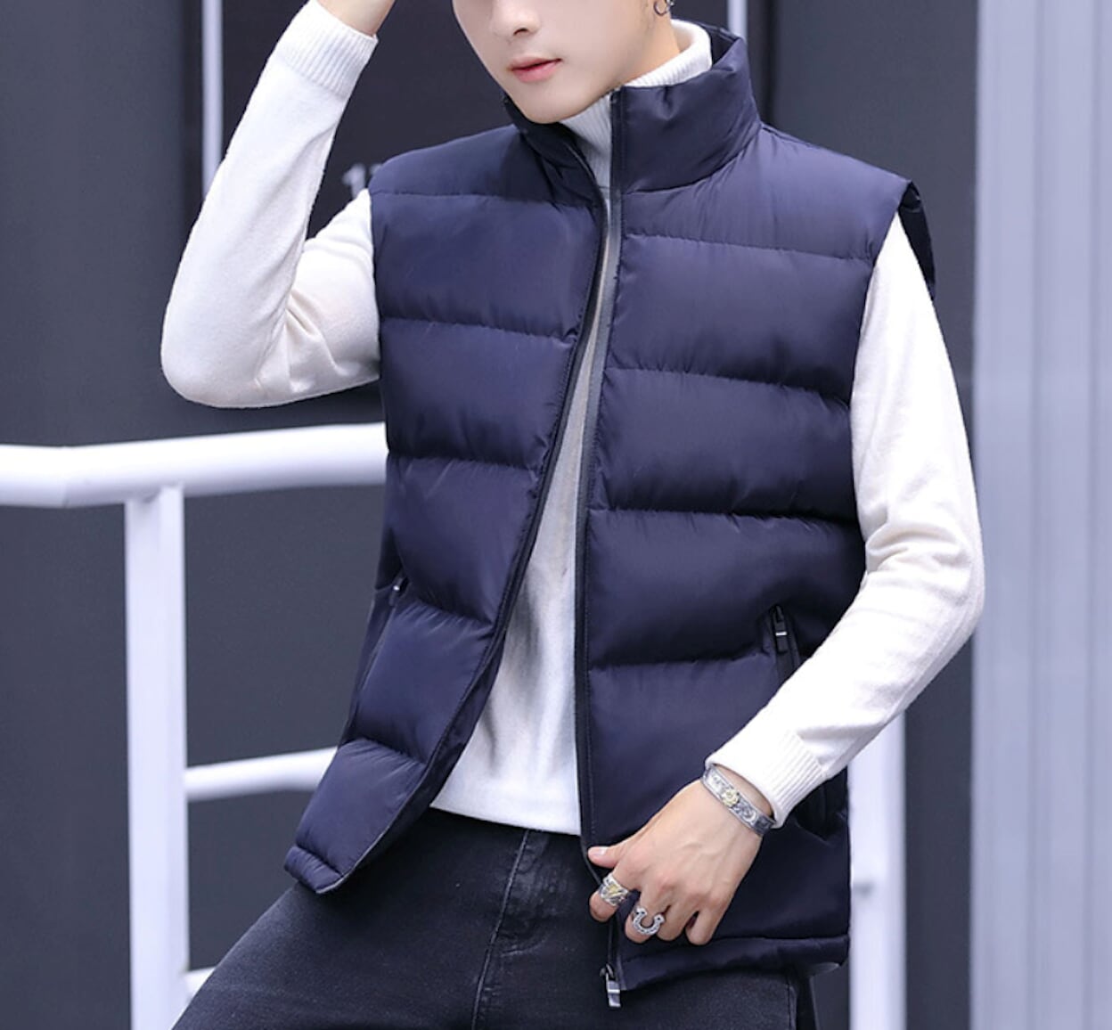 Casual Men's Insulated Sleeveless Jacket