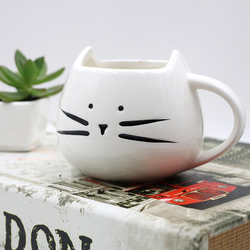 Adorable Ceramic Kitty Mug with Spoon